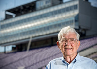 9-9-2013 Odell Welborn in Dowdy-Ficklen ch