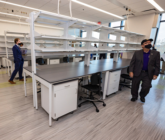 DR_Life_Sciences_ch_0338
