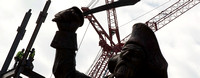 04-11-18 Pirate Statue Stadium Construction