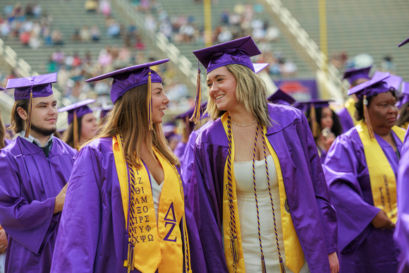05-03-24 spring commencement sm9155